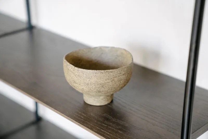 Cracked Glaze, No Filter: How Wabi-Sabi Became Gen Z's Realest Aesthetic Move