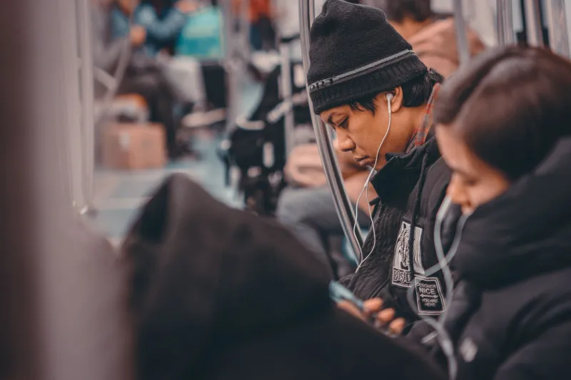 The Sound of Nothing: How a Japanese Approach to Silence Is Pulling Gen Z Off the Audio Treadmill